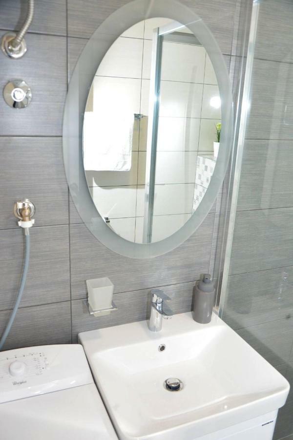Small Oasis Apartment Tivat Ngoại thất bức ảnh