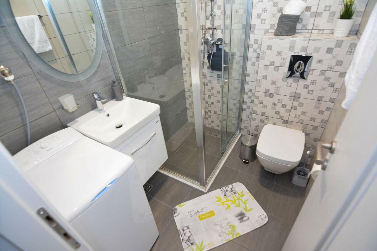 Small Oasis Apartment Tivat Ngoại thất bức ảnh